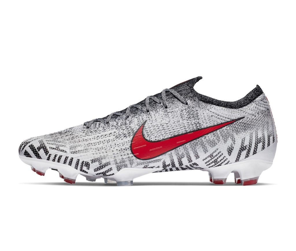 chaussure de neymar or